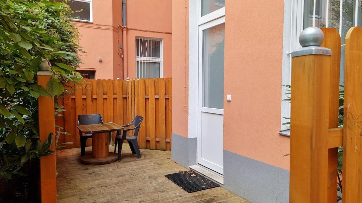 Km2 Xl With Terrace Apartment